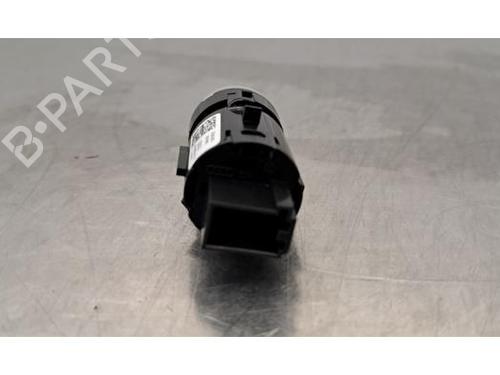 Switch AUDI Q4 E-TRON SUV (F4B) 45 | BP38157968I30 - Image 4