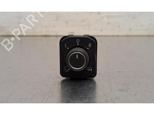 Spejlkontakt Spejlkontakt VW GOLF VIII (CD1, DA1) 2.0 GTI Clubsport (300 hp) 37038460 37038460