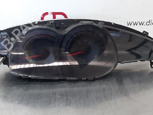 Used Instrument cluster TOYOTA VERSO (_R2_) 1.8 (ZGR21_, ZGR21R) (147 hp) 10879611