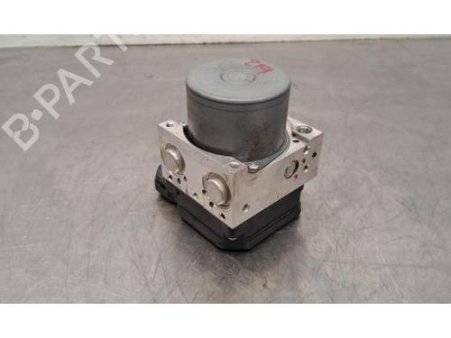 ABS pump TOYOTA HILUX VIII Pickup (_N1_) 2.8 TD 4WD (GUN126) | BP29389040M43 