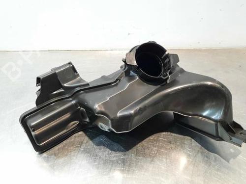 Used Pipe PEUGEOT 3008 II SUV (MC_, MR_, MJ_, M4_) 1.5 BlueHDi 130 (131 hp) 23579006