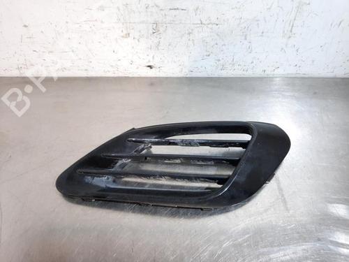 Used Grille PEUGEOT 308 II (LB_, LP_, LW_, LH_, L3_) 1.6 GT 205 (205 hp) 23633360