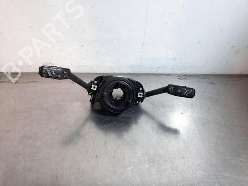 steering-column-stalk-skoda-fabia-iv-pj3-2021-34272452 main image