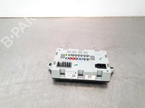 Used Fuse box LAND ROVER DISCOVERY SPORT (L550) 2.0 D 4x4 (150 hp) 15028402