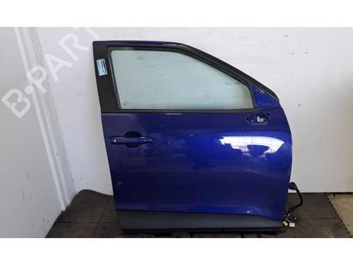 right-front-door-toyota-yaris-cross-mxp_-2020-23616513 main image