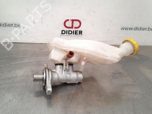 Used Brake master cylinder CITROËN C-ELYSEE (DD_) 1.2 VTi 82 (82 hp) 10895795