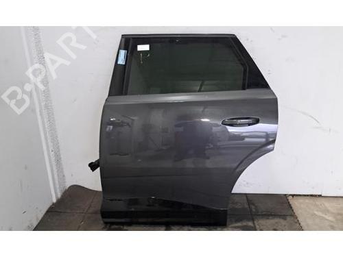 Used Left rear door Left rear door PEUGEOT 5008 III (KA_, KB_, KC_) e-210 (213 hp) 33132220 33132220