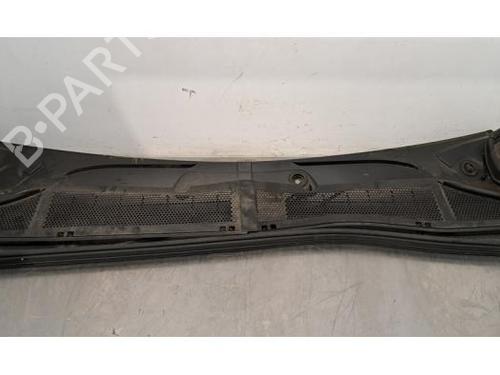 Used Scuttle panel PEUGEOT 308 III (FB_, FH_, FP_, F3_, FM_) PureTech 110 (FPHNPL) (110 hp) 23638695