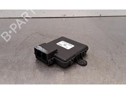 Módulo eletrónico Módulo eletrónico FORD KUGA III (DFK) 2.5 Duratec Plug-in-Hybrid (224 hp) 36680563 36680563
