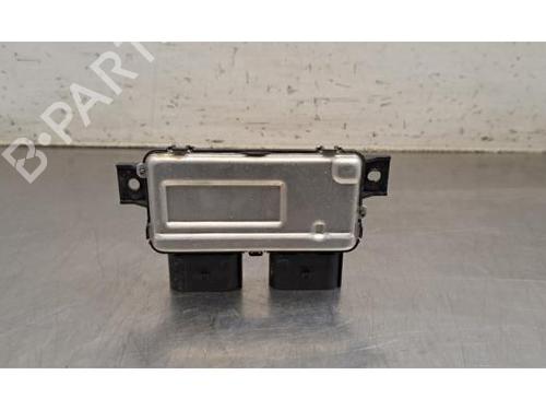 electronic-module-mercedes-benz-cla-shooting-brake-x118-2019-37453789 main image