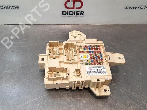 Used Fuse box KIA SORENTO III (UM) 2.2 CRDi 4WD (200 hp) 10892898