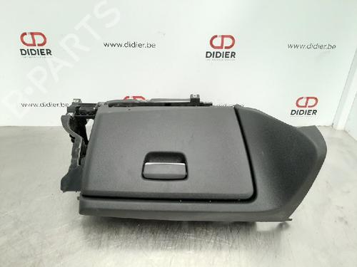 Used Glove box BMW 1 Coupe (E82) 120 d (177 hp) 10880248