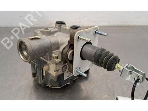 Used Servo brake HYUNDAI IONIQ (AE) Electric (136 hp) 23637484