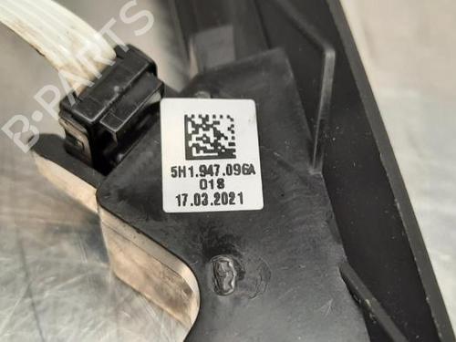 Front center light VW GOLF VIII (CD1, DA1) 2.0 TSI R 4motion | BP38971258I38 - Image 3