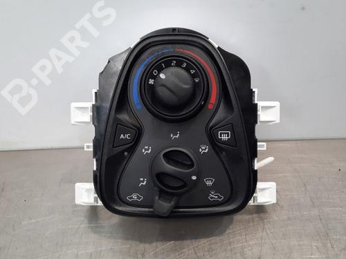 Used Climate control Climate control PEUGEOT 108 1.0 VTi 72 (72 hp) 10899799 10899799