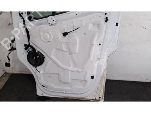 Right front door RENAULT MASTER III Van (FV) 2.3 dCi 135 FWD (FV0N, FV08, FV06, FV00, FV1S) | BP29844658C3