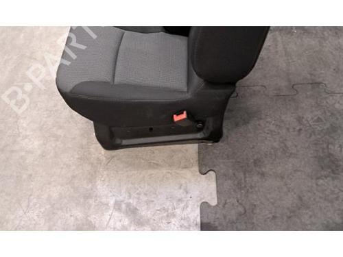 Right front seat RENAULT TRAFIC III Van (FG_) 2.0 dCi 130 (FGMY) | BP39645745C16 - Image 6