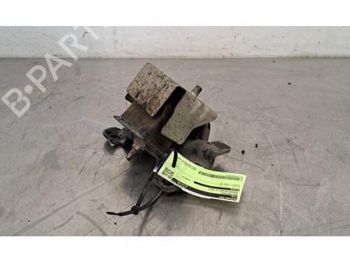 Used Engine mount NISSAN NAVARA NP300 Pickup (D23, D23T) 2.3 dCi 4x4 (D231, D23T) (190 hp) 24231321