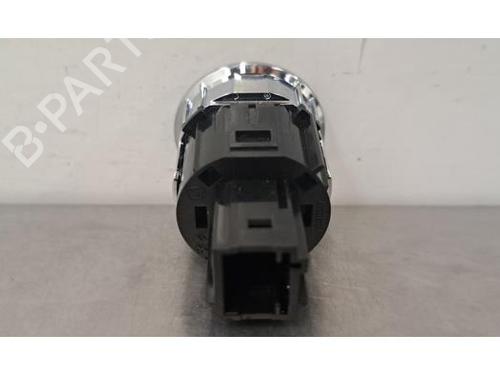 Switch CITROËN C5 AIRCROSS (A_) 1.5 BlueHDi 130 (ACYHZJ, ACYHZR) | BP30331818I30