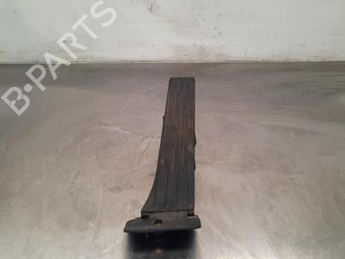 Used Pedal BMW 2 Active Tourer (F45) 216 d (116 hp) 23613594
