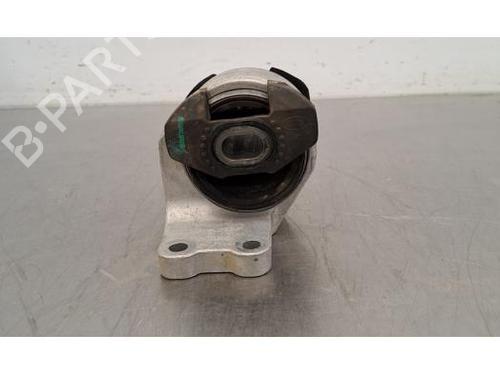 Used Engine mount LAND ROVER RANGE ROVER SPORT III (L461) 3.0 D350 MHEV AWD (351 hp) 27886814