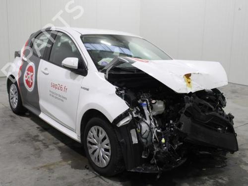 Pantalla multifuncion TOYOTA YARIS (_P21_, _PA1_, _PH1_) 1.5 Hybrid (MXPH10, MXPH11) | BP30663339C48 