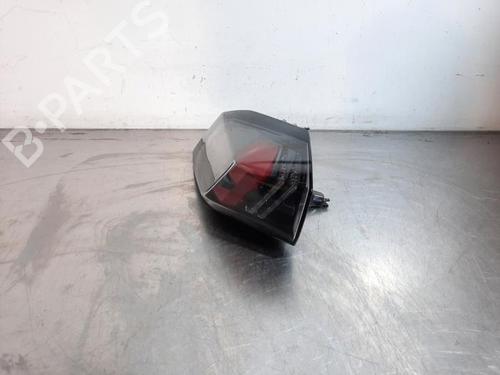 Used Left taillight Left taillight 33443538 33443538