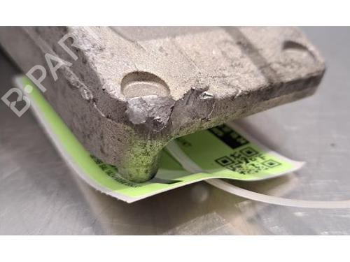 Engine mount LAND ROVER RANGE ROVER SPORT III (L461) 3.0 D350 MHEV AWD | BP28613383M89