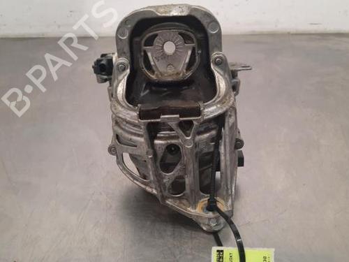 Used Engine mount AUDI A6 C8 (4A2) 45 TFSI Mild Hybrid quattro (265 hp) 23625813