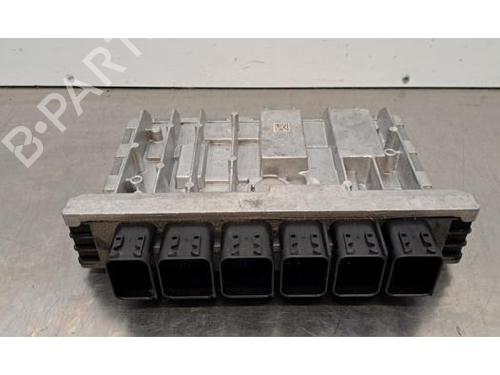 Used Engine control unit (ECU) BMW X5 (G05, F95) xDrive 50 e Plug-in-Hybrid (489 hp) 31162381