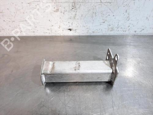 Used Support PEUGEOT 2008 II (UD_, US_, UY_, UJ_, UR_, UC_) 1.2 PureTech 130 (USHNS, URHNS) (130 hp) 23628003