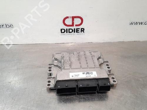 Used Engine control unit (ECU) RENAULT CAPTUR I (J5_, H5_) 1.2 TCe 120 (118 hp) 10892517