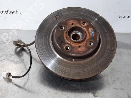 Used Right front steering knuckle SUZUKI SPLASH (EX) 1.0 (A5B310) (65 hp) 10873234