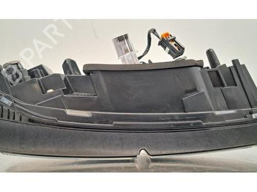 Right taillight PEUGEOT 308 III (FB_, FH_, FP_, F3_, FM_) PureTech 130 (FPHNSL, FPHNST) | BP25730285C35 