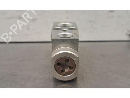 Electronic sensor CUPRA BORN (K11) 63 | BP37285203M84 - Image 3