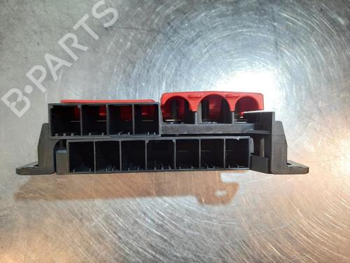 Fuse box BMW 3 (G20, G80, G28) 330 e Plug-in-Hybrid | BP38022681E1 - Image 3
