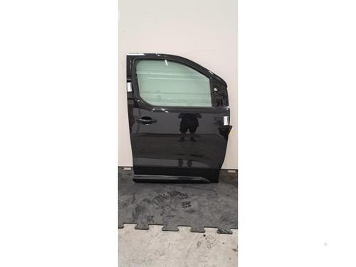 Used Right front door Right front door 37674661 37674661