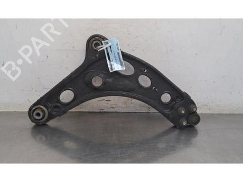 Braço suspensão frente esquerdo Braço suspensão frente esquerdo RENAULT TRAFIC III Van (FG_) 2.0 dCi 145 (FGML) (145 hp) 36769864 36769864