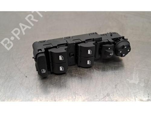 Switch PEUGEOT 5008 II (MC_, MJ_, MR_, M4_) 1.2 THP (MRHNYH, MRHNYW, MRHNSJ, MRHNSU, MRHNSM) | BP24820959I30 
