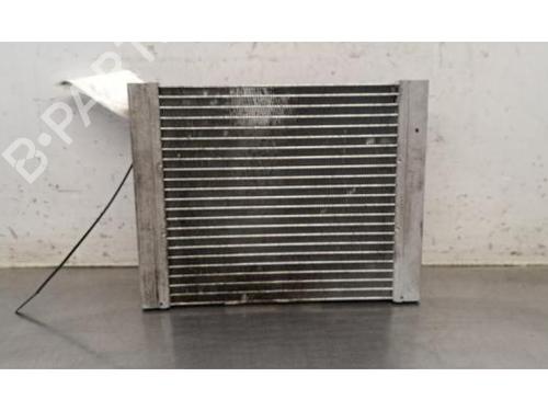 Used Water radiator Water radiator 37453718 37453718