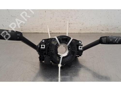 Mando intermitentes / limpia Mando intermitentes / limpia VW POLO VI (AW1, BZ1, AE1) 1.6 TDI (95 hp) 35935352 35935352