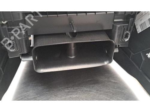 Middle console LAND ROVER RANGE ROVER VELAR (L560) 3.0 D300 MHEV 4x4 | BP33743800I22 - Image 6