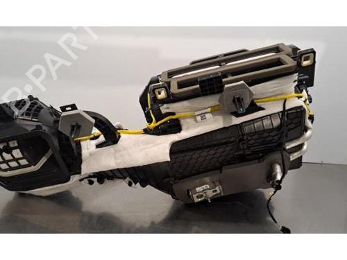 Klimaanlæg PEUGEOT 3008 III (KA_, KB_, KC_) e-210 (KCZKZX) (213 hp) 32510970