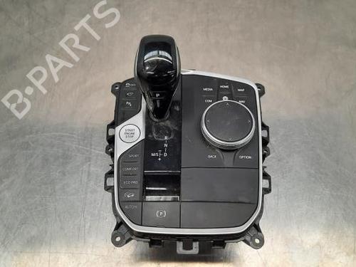 Used Gear lever BMW X3 (G01, F97, G08) xDrive M40 i (360 hp) 19576880