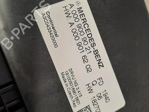 Used Gearbox control unit MERCEDES-BENZ A-CLASS Saloon (V177) AMG A 35 4-matic (177.151) (306 hp) 15043542