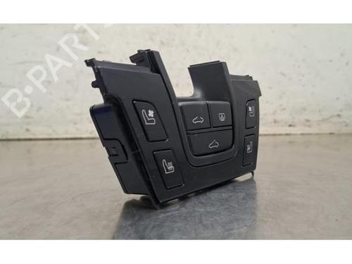 Switch PORSCHE 911 Convertible (992) Carrera GTS (992342) | BP39995264I30 - Image 3