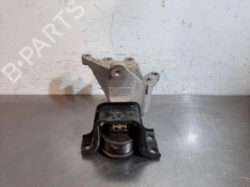 Engine mount NISSAN JUKE (F15) 1.6 DIG-T NISMO | BP23598951M89 