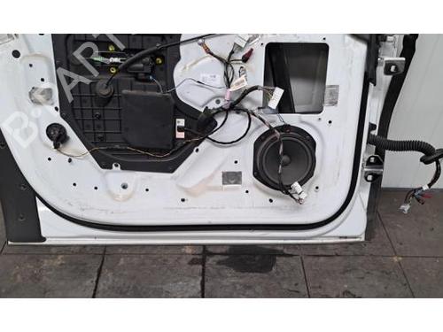 Left front door TESLA MODEL X (5YJX) 75D AWD | BP15043650C2  - Image 10