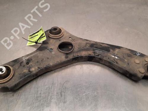 Used Right front suspension arm RENAULT CAPTUR II (HF_) TCe 160 (HFN1) (158 hp) 23634315