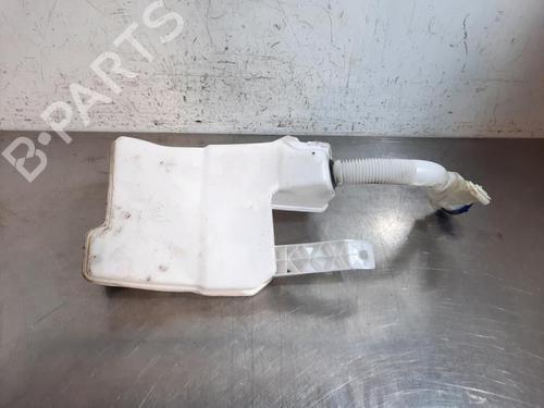 Used Windscreen washer tank PEUGEOT 208 II (UB_, UP_, UW_, UJ_) 1.5 BlueHDI 100 (102 hp) 30046947
